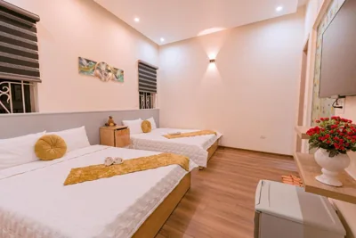 Triple Room — Golden Diamond Hotel